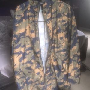 Camo trench wind breaker